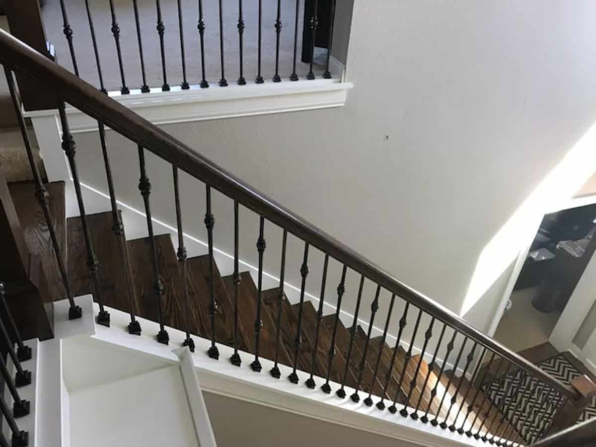 stain for wood railing